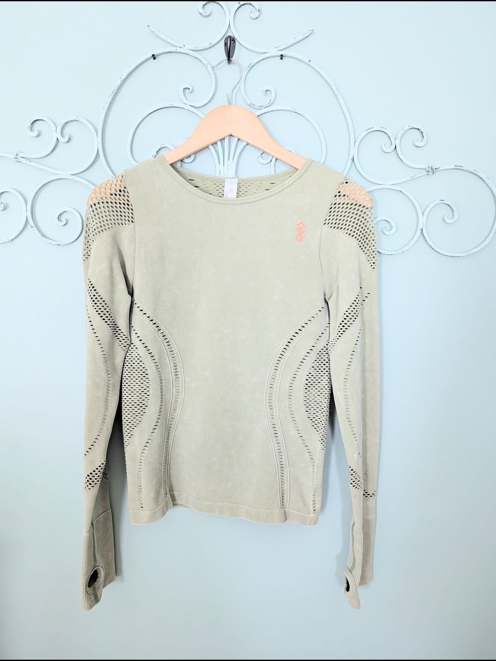 Women’s Long Sleeve Seamless Active Top - Light Sage